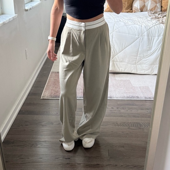 Wayf Pants - Wayf Light Gray/Green Pants